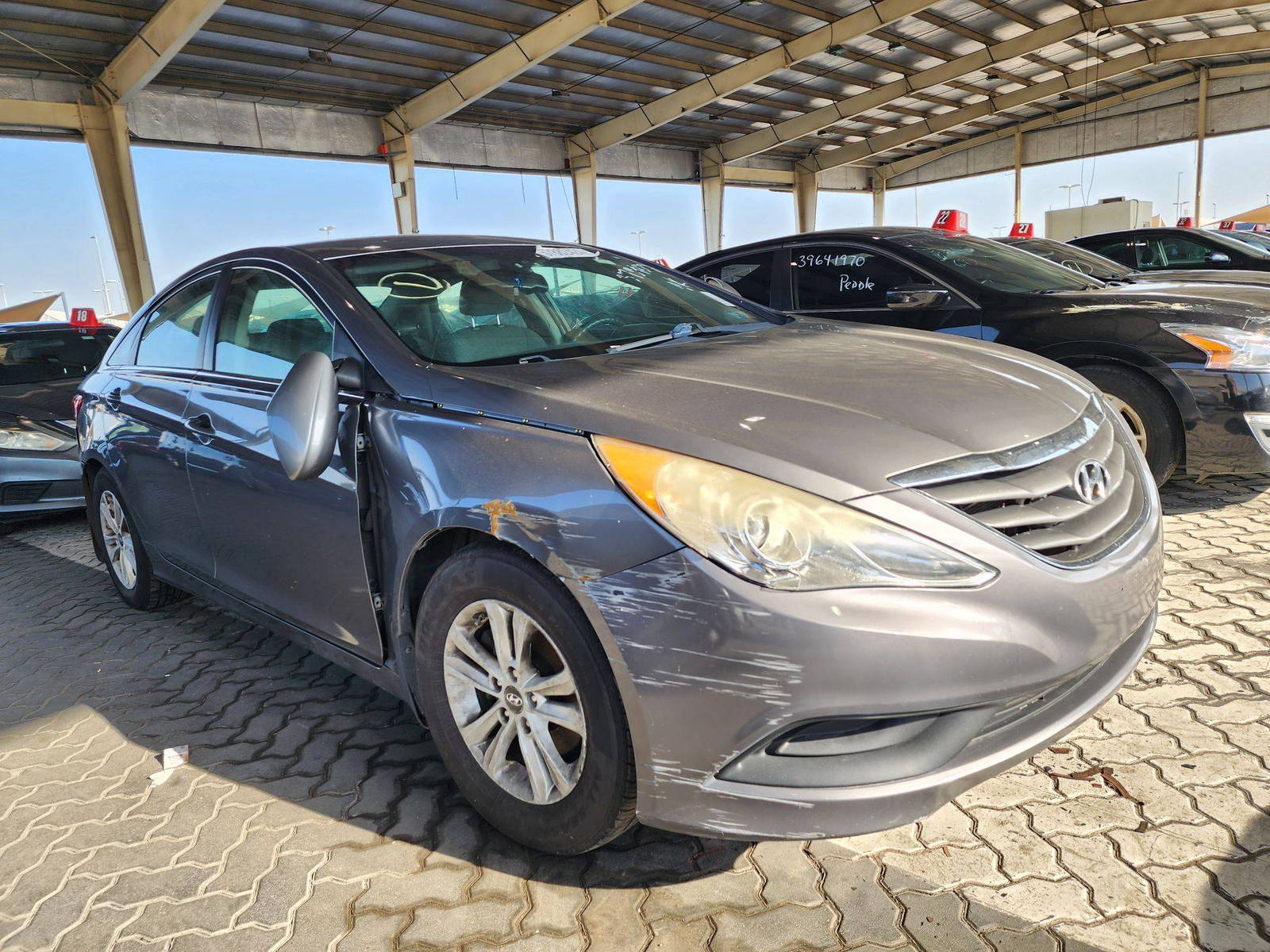2012 HYUNDAI SONATA — 182942 Miles — Lot 57882424 — Souq - Marhaba Auctions Used Cars - Image 4