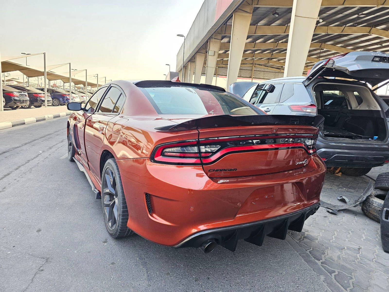 2021 DODGE CHARGER — 16949 KM — Lot MH504033 — Souq - Marhaba Auctions Used Cars - Image 4