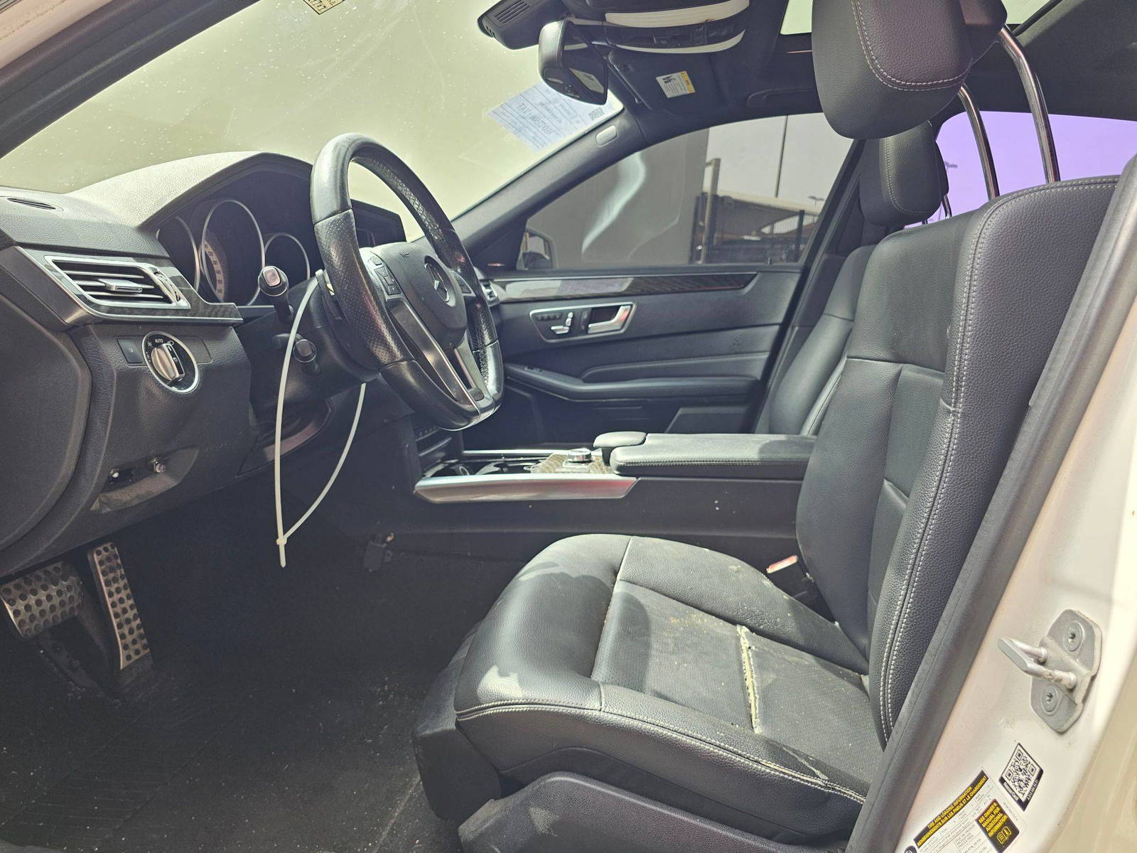 2016 MERCEDES BENZ E 350 — 125703 Miles — Lot 9GB270393 — Souq - Marhaba Auctions Used Cars - Image 9