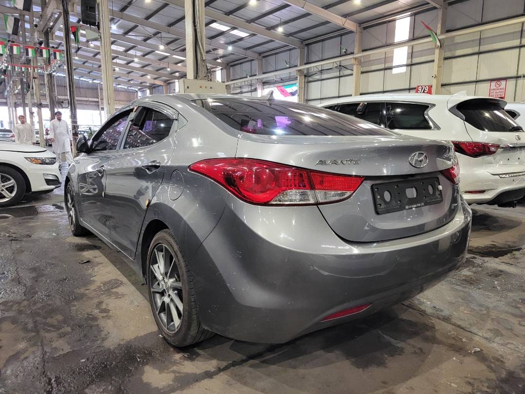 2012 HYUNDAI AVANTE — 210173 KM — Lot 287202 — Main - Marhaba Auctions Used Cars - Image 3