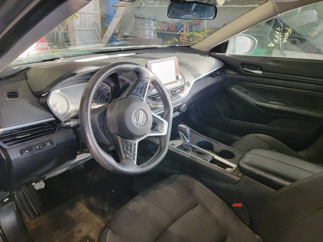 2020 NISSAN ALTIMA — 153263 Miles — Lot C163790 — Main - Marhaba Auctions Used Cars - Image 8
