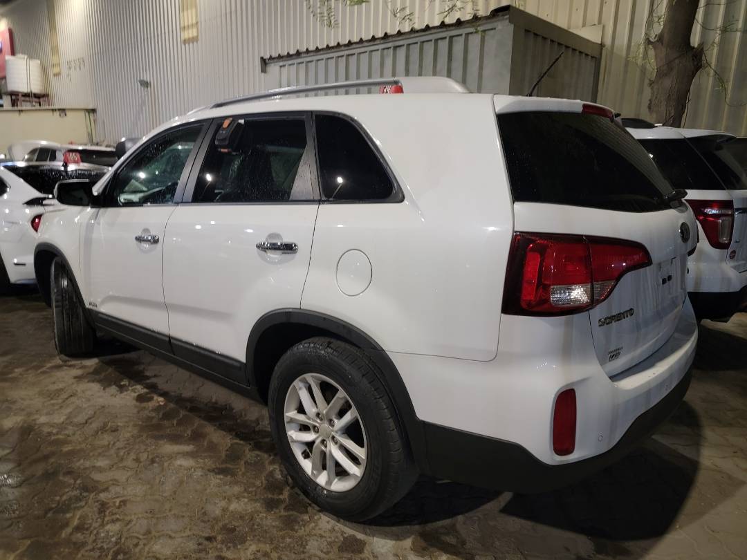 2014 KIA SORENTO — 173960 Miles — Lot G488641 — Main - Marhaba Auctions Used Cars - Image 3