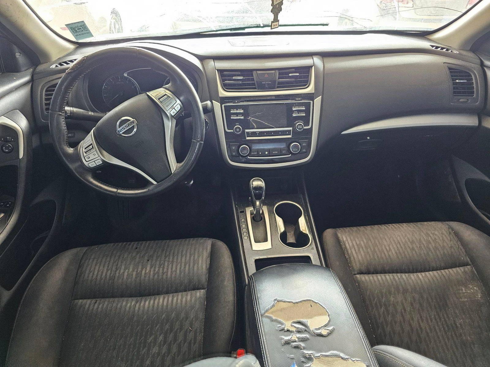 2018 NISSAN ALTIMA — 171211 Miles — Lot P8JC107697 — Souq - Marhaba Auctions Used Cars - Image 6