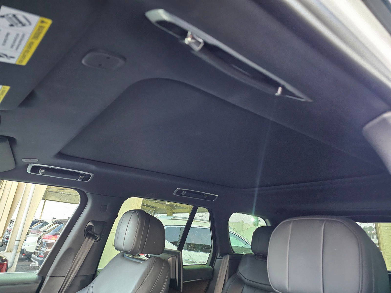 LAND ROVER RANGE ROVER 2023 - Marhaba Auction Used Cars - Image 10