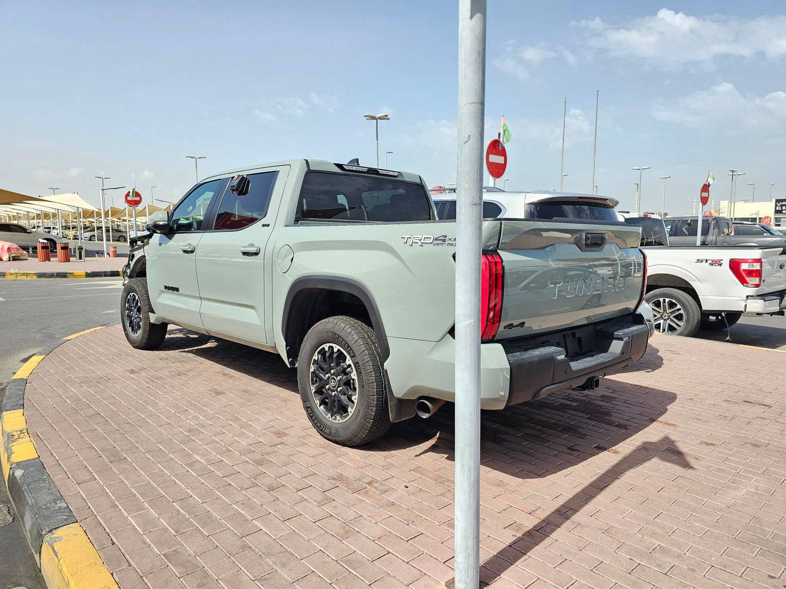 TOYOTA TUNDRA 2025 - Marhaba Auction Used Cars - Image 5