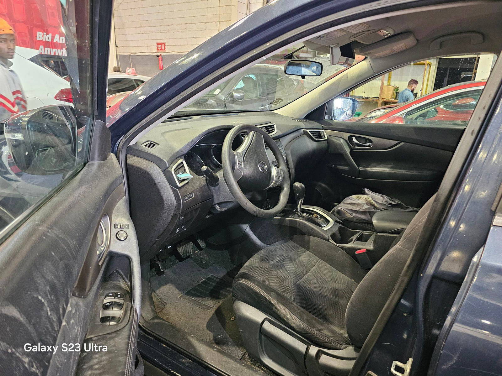 NISSAN ROGUE 2015 - Marhaba Auction Used Cars - Image 8