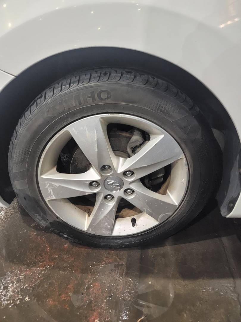 2012 HYUNDAI AVANTE — 85459 KM — Lot 245653 — Main - Marhaba Auctions Used Cars - Image 11