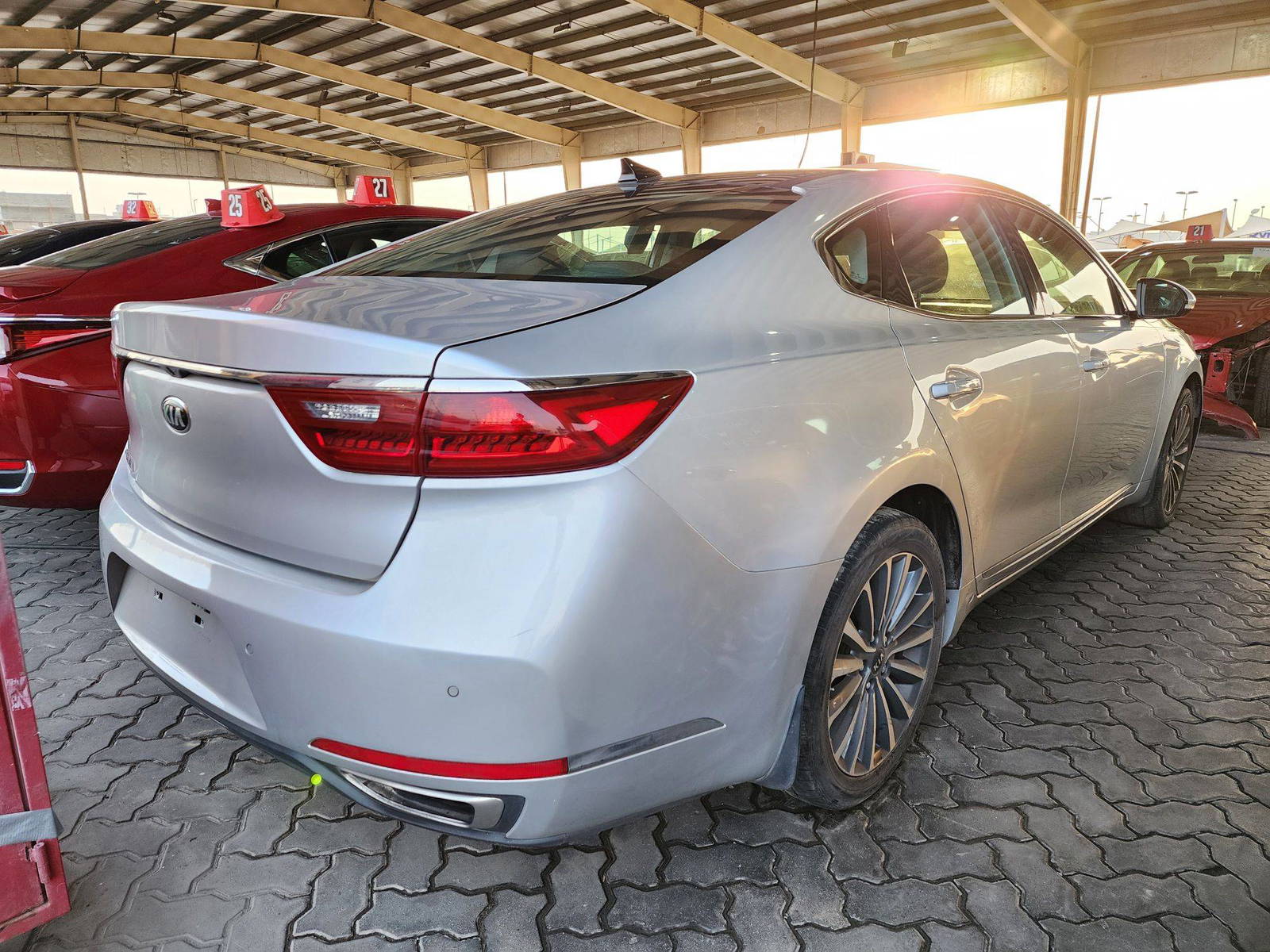 2017 KIA CADENZA — 121979 Miles — Lot 39110680 — Main - Marhaba Auctions Used Cars - Image 3