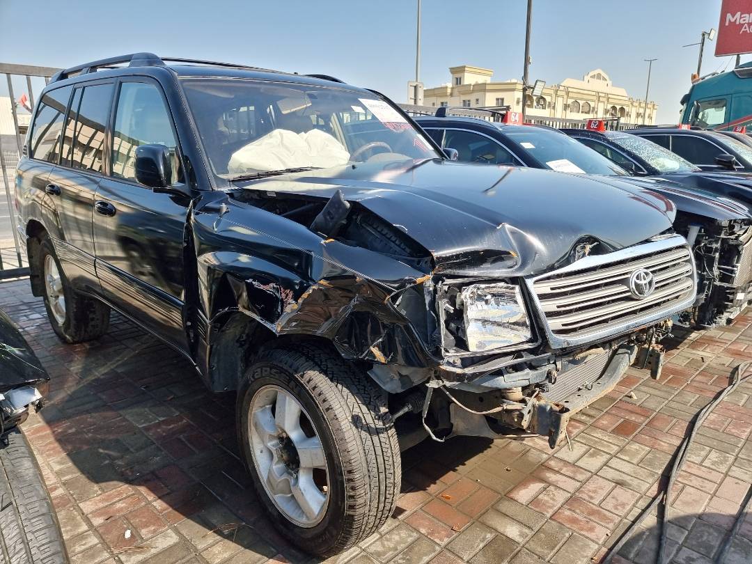 2005 TOYOTA LAND CRUISER — 290663 Miles — Lot 215487 — Ind. 12 - Marhaba Auctions Used Cars - Image 4