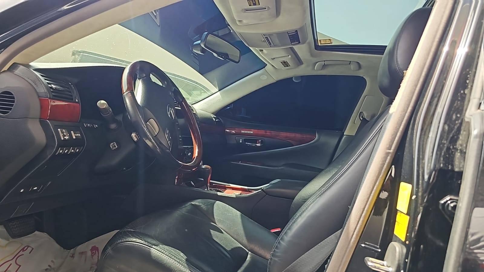 2011 LEXUS LS 460 — 220376 Miles — Lot 5003302 — Main - Marhaba Auctions Used Cars - Image 6