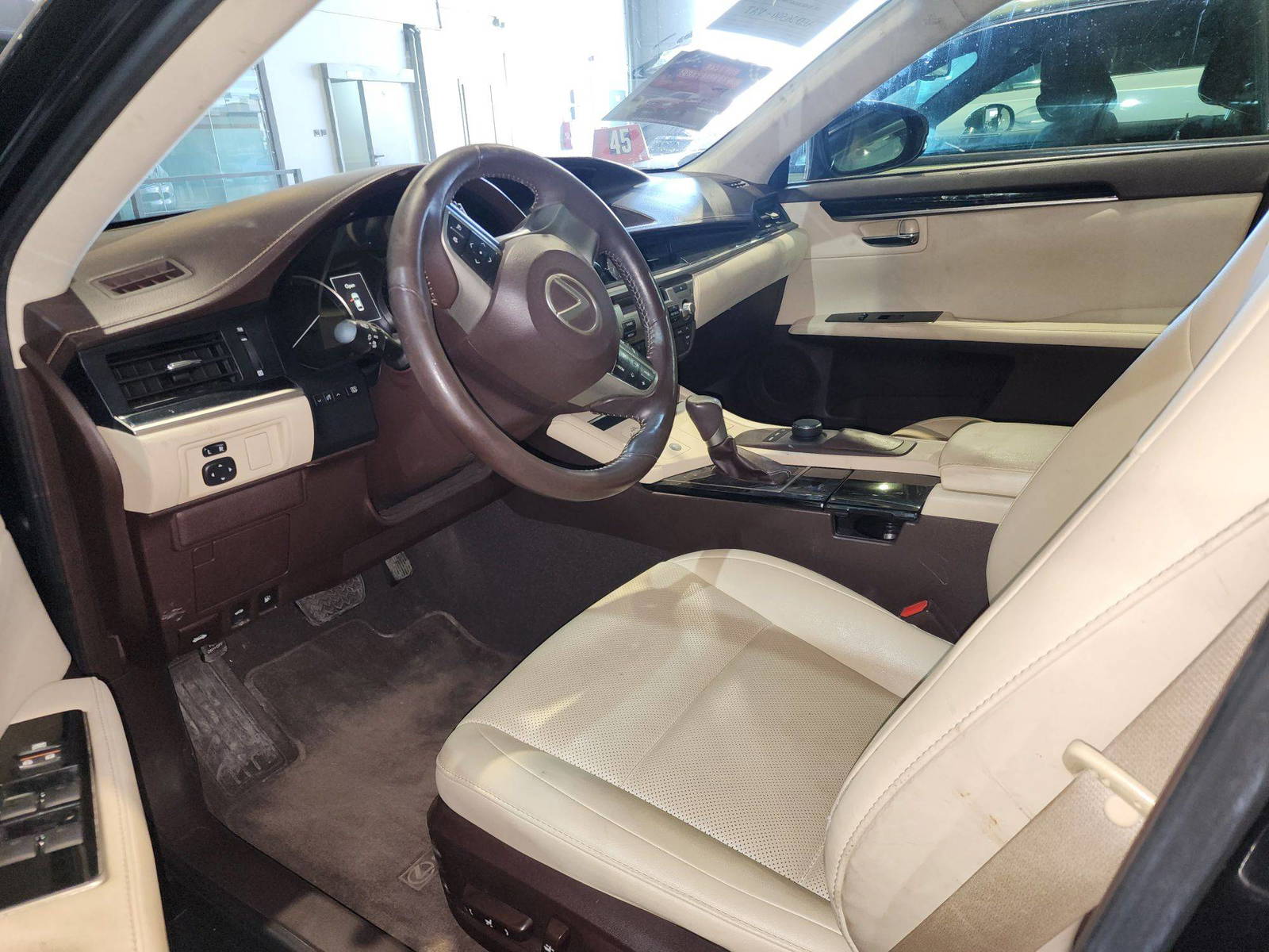 LEXUS ES 350 2016 - Marhaba Auction Used Cars - Image 9