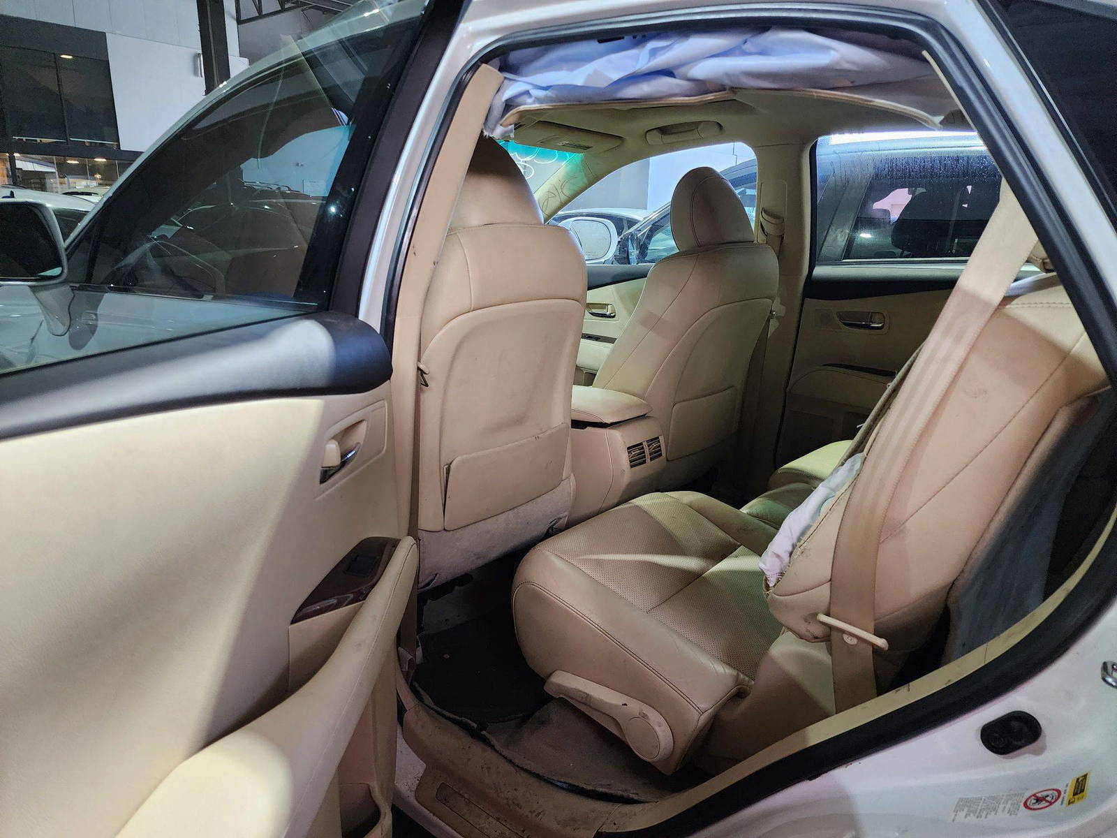 2015 LEXUS RX 350 — 97785 Miles — Lot C179389 — Al Quoz - Marhaba Auctions Used Cars - Image 7