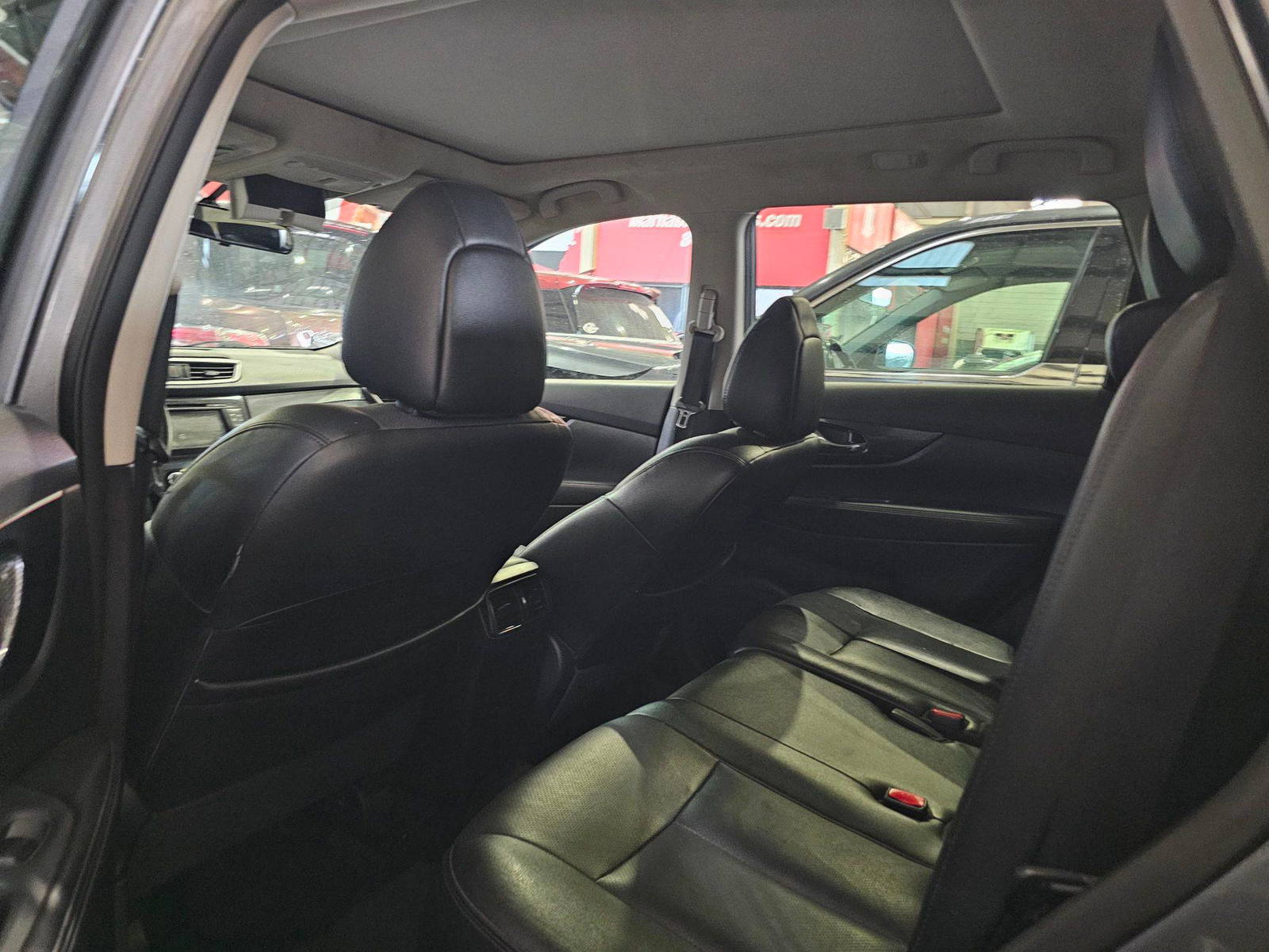 2015 NISSAN ROGUE — 197371 Miles — Lot V9FC890823 — Main - Marhaba Auctions Used Cars - Image 7