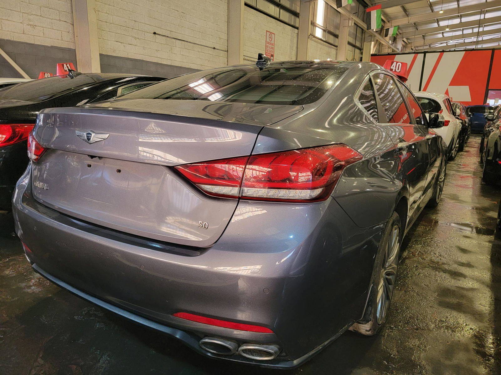2015 HYUNDAI GENESIS — 101003 Miles — Lot 43079650 — Main - Marhaba Auctions Used Cars - Image 3