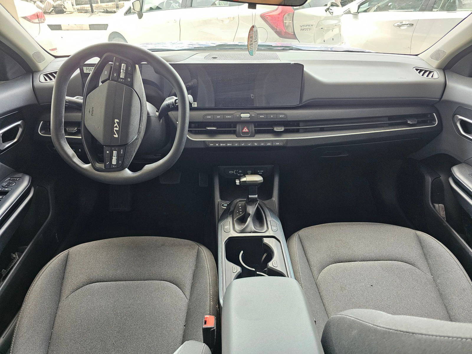 2025 KIA K4 — 14897 Miles — Lot 064962 — Souq - Marhaba Auctions Used Cars - Image 8
