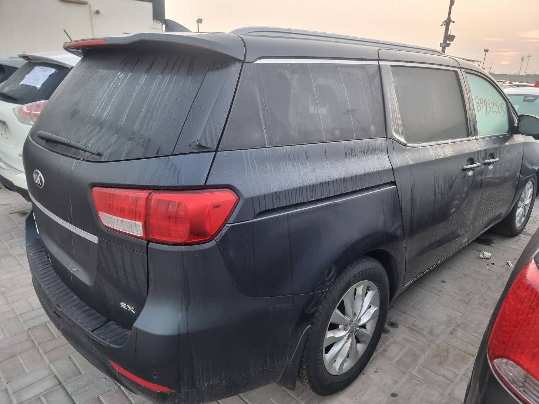2016 KIA SEDONA — 109021 Miles — Lot 111899 — Ind. 12 - Marhaba Auctions Used Cars - Image 5