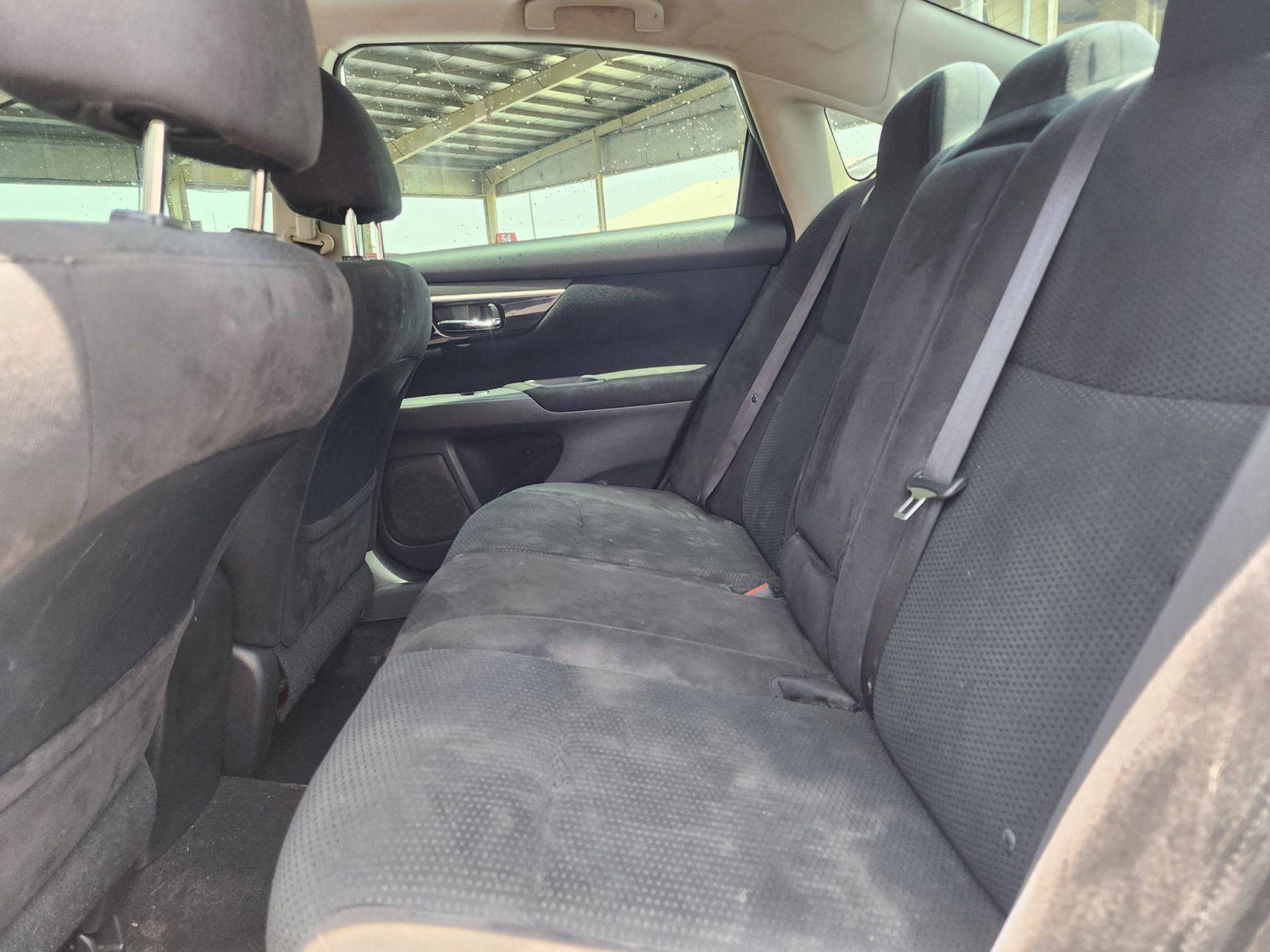 2014 NISSAN ALTIMA — 196744 Miles — Lot 47303124 — Souq - Marhaba Auctions Used Cars - Image 6