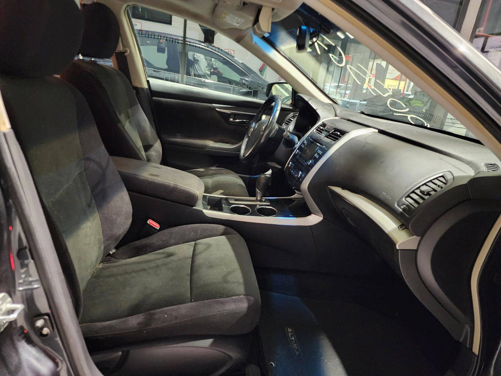 2013 NISSAN ALTIMA — 164516 Miles — Lot 905567 — Al Quoz - Marhaba Auctions Used Cars - Image 9