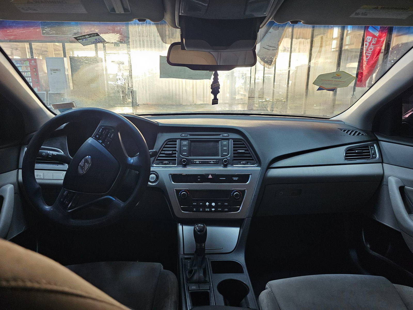 HYUNDAI SONATA 2016 - Marhaba Auction Used Cars - Image 9