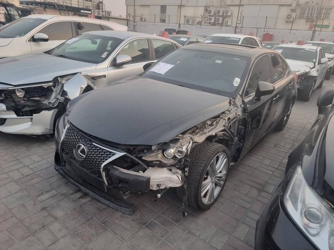 2014 LEXUS IS 250 — 181618 Miles — Lot 019930 — Ind. 12 - Marhaba Auctions Used Cars - Image 8