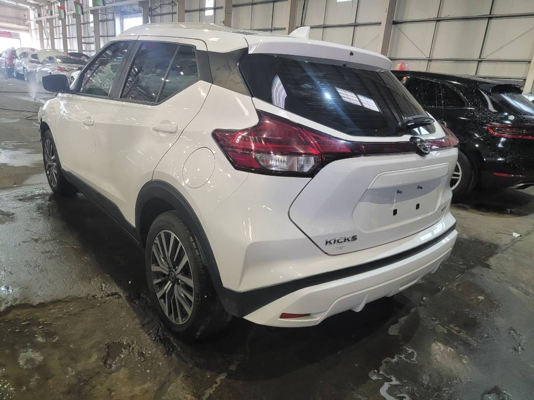 2021 NISSAN KICKS — 71888 Miles — Lot V2ML465890 — Ind. 12 - Marhaba Auctions Used Cars - Image 3