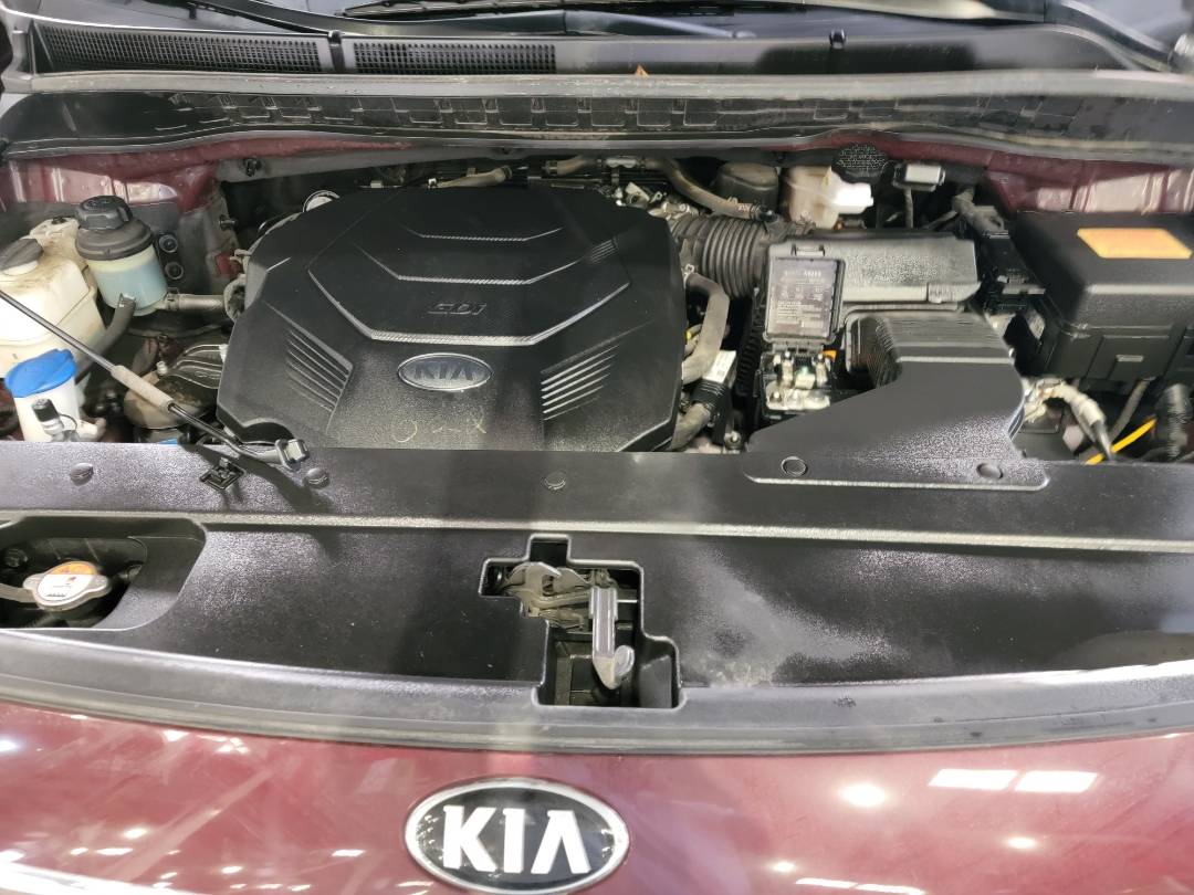 2020 KIA SEDONA — 75630 Miles — Lot 6633764 — Main - Marhaba Auctions Used Cars - Image 10