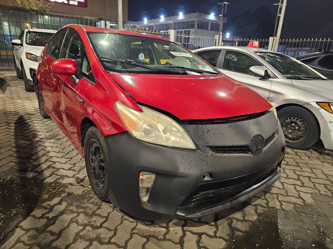 2013 TOYOTA PRIUS — 302481 Miles — Lot D0340021 — Main - Marhaba Auctions Used Cars - Image 4