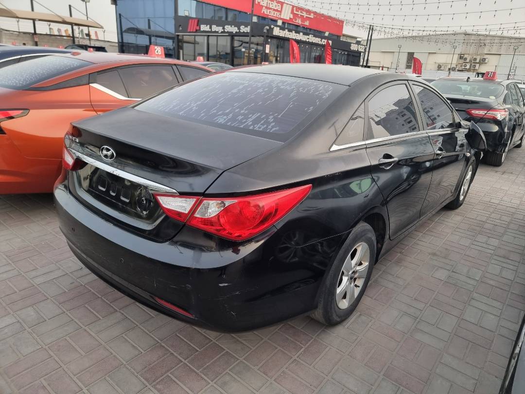 HYUNDAI SONATA 2012 - Marhaba Auction Used Cars - Image 4