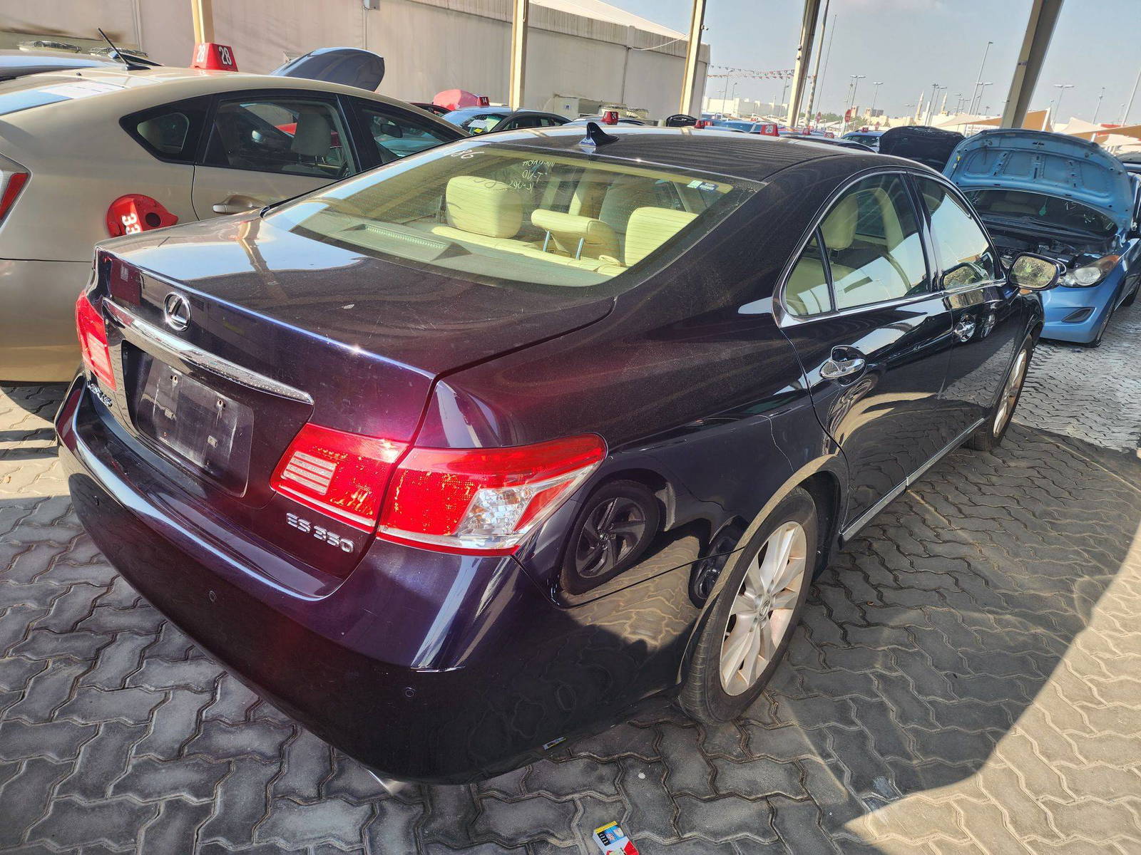 2010 LEXUS ES 350 — 269136 Miles — Lot 72416473 - Marhaba Auctions Used Cars - Image 5