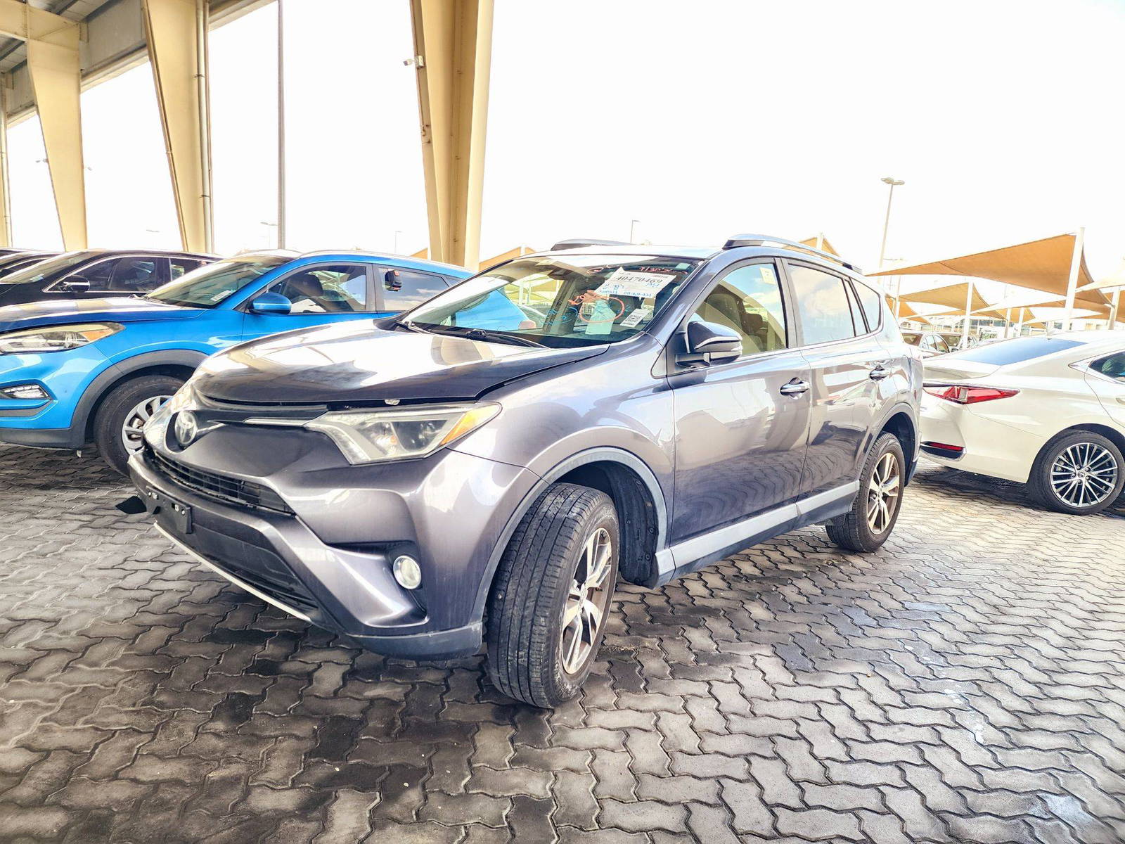 2018 TOYOTA RAV4 — 36094 Miles — Lot REV2JJ731848 — Souq - Marhaba Auctions Used Cars - Image 5