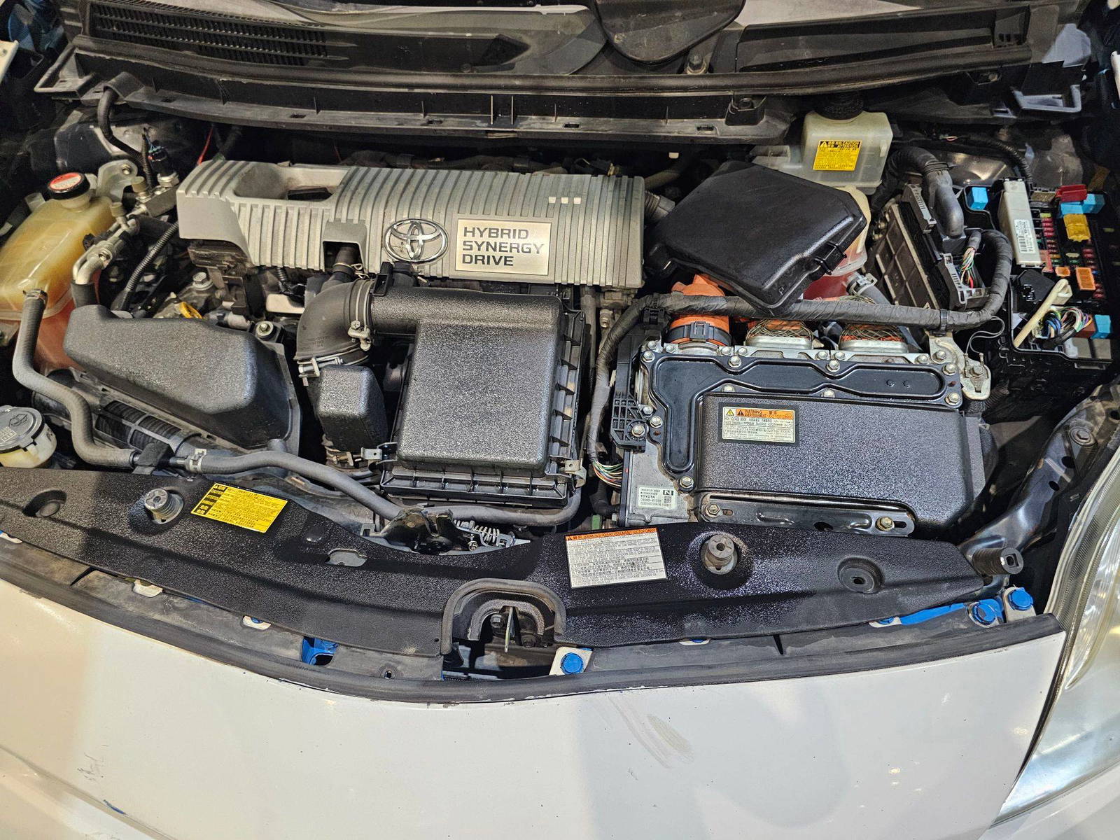 TOYOTA PRIUS 2015 - Marhaba Auction Used Cars - Image 9