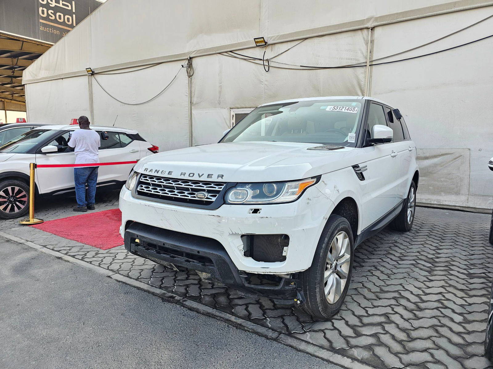 2016 LAND ROVER RANGE ROVER SPORT HSE DYNAMIC — 133875 Miles — Lot 7GA588238 — Main - Marhaba Auctions Used Cars - Image 4