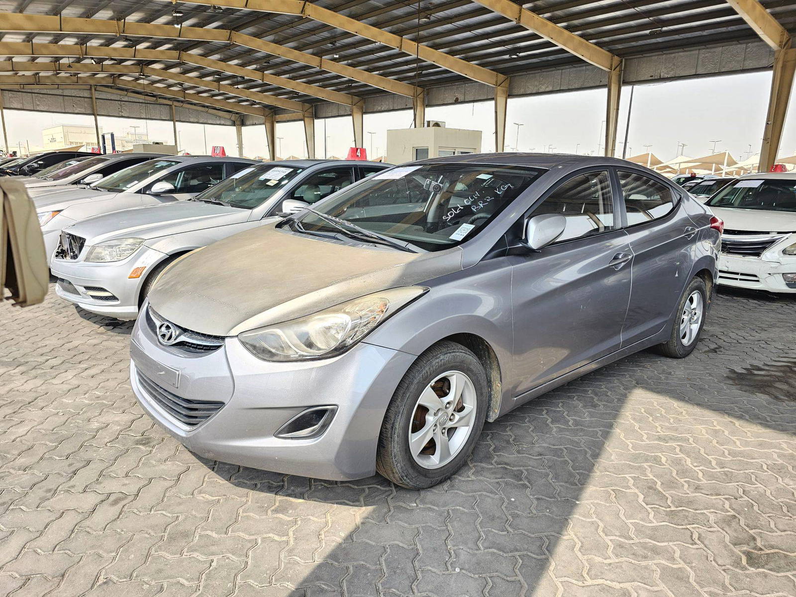 2011 HYUNDAI AVANTE — 175988 KM — Lot 145550 — Ind. 12 - Marhaba Auctions Used Cars - Image 5