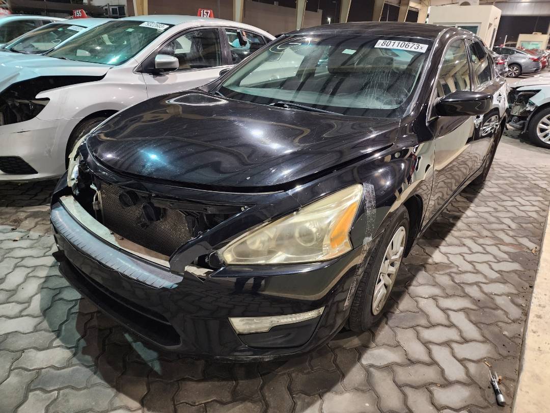 2015 NISSAN ALTIMA — 137493 Miles — Lot 80110673 - Marhaba Auctions Used Cars - Image 4