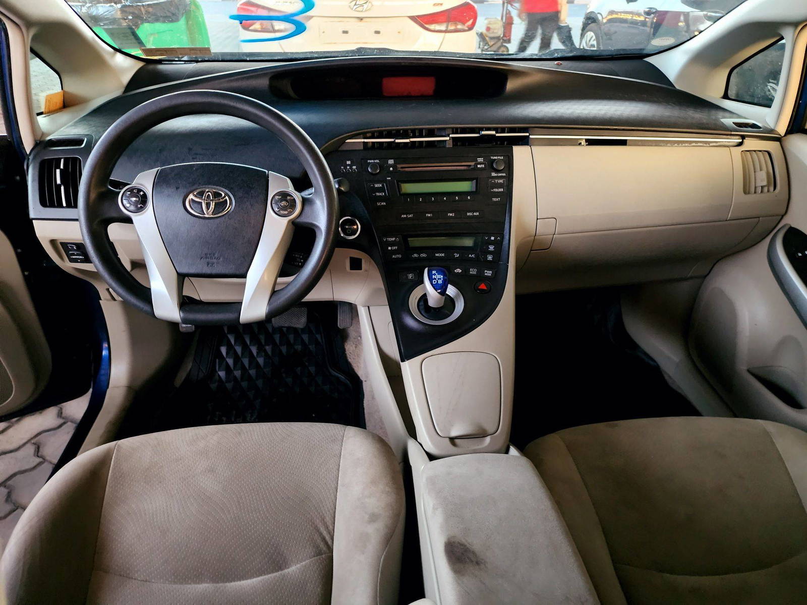2010 TOYOTA PRIUS — 241915 Miles — Lot 87052574 — Ind. 12 - Marhaba Auctions Used Cars - Image 7