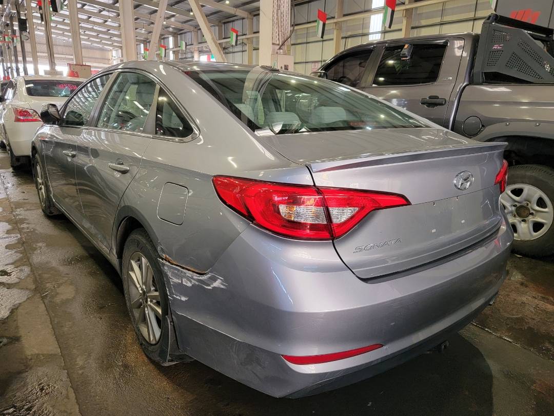 2017 HYUNDAI SONATA — 53026 Miles — Lot 40421647 — Main - Marhaba Auctions Used Cars - Image 5