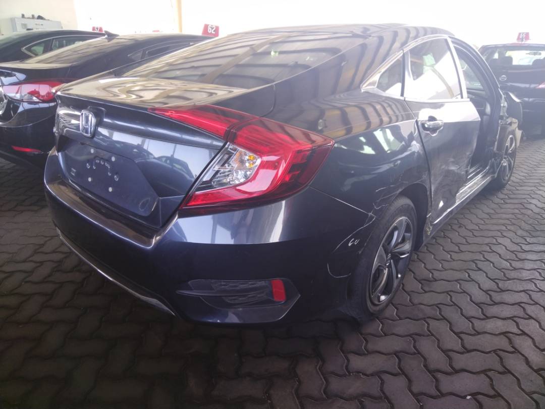 2020 HONDA CIVIC — 36119 Miles — Lot 48970433 - Marhaba Auctions Used Cars - Image 5