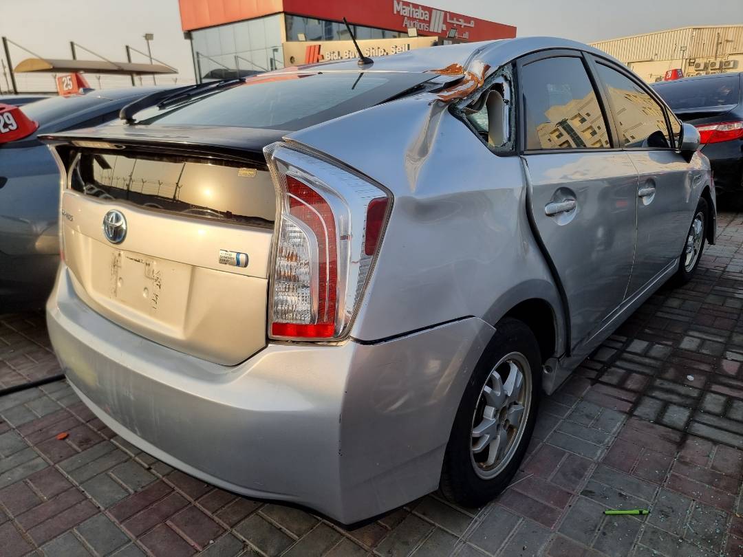 2012 TOYOTA PRIUS — 199000 Miles — Lot 38557039 — Main - Marhaba Auctions Used Cars - Image 3