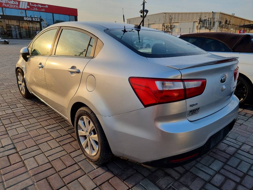 2015 KIA RIO — 167295 Miles — Lot 215478 — Ind. 12 - Marhaba Auctions Used Cars - Image 4