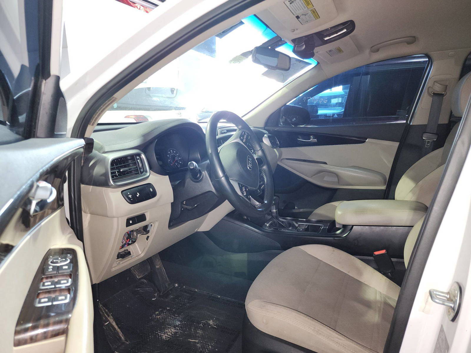 KIA SORENTO 2019 - Marhaba Auction Used Cars - Image 7