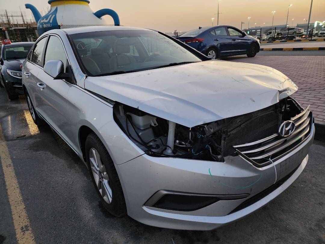 2016 HYUNDAI SONATA — 123313 Miles — Lot 75597833 - Marhaba Auctions Used Cars - Image 4