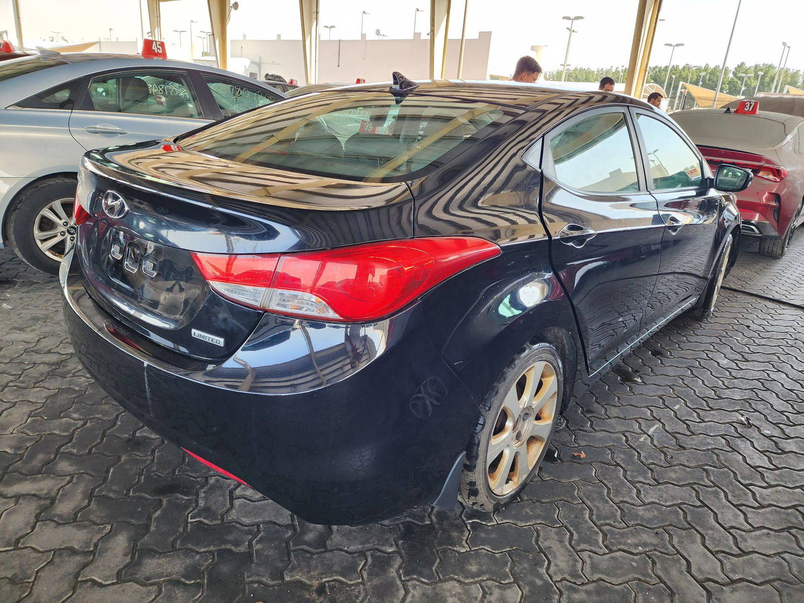 2012 HYUNDAI ELANTRA — 226498 Miles — Lot 71871203 - Marhaba Auctions Used Cars - Image 4