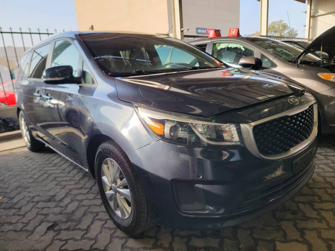 2017 KIA SEDONA — 117615 Miles — Lot 6307899 — Main - Marhaba Auctions Used Cars - Image 4