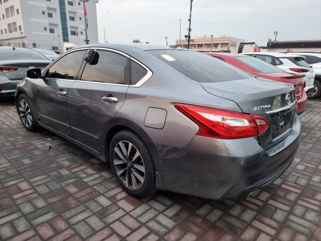 2016 NISSAN ALTIMA — 216308 Miles — Lot 77000294 — Souq - Marhaba Auctions Used Cars - Image 4