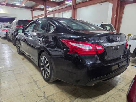 2017 NISSAN ALTIMA at Marhaba Auctions