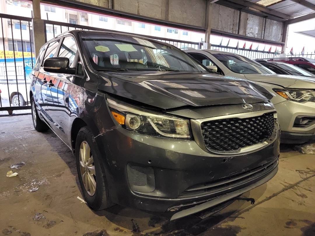 2017 KIA SEDONA — 151934 Miles — Lot 40505519 — Main - Marhaba Auctions Used Cars - Image 4