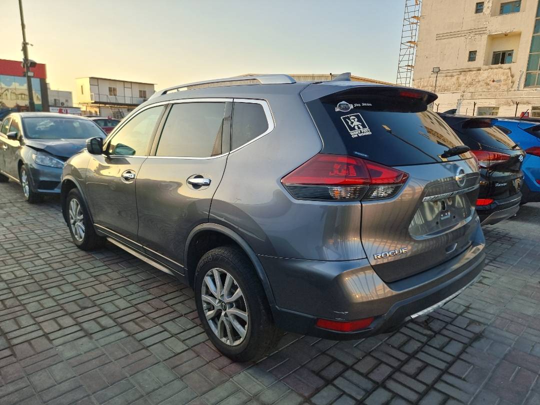 2018 NISSAN ROGUE — 232146 Miles — Lot 215487 — Ind. 12 - Marhaba Auctions Used Cars - Image 4