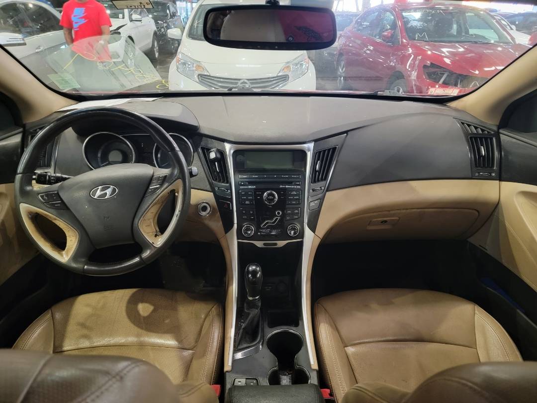 2011 HYUNDAI SONATA — 207173 Miles — Lot H170442 — Main - Marhaba Auctions Used Cars - Image 7