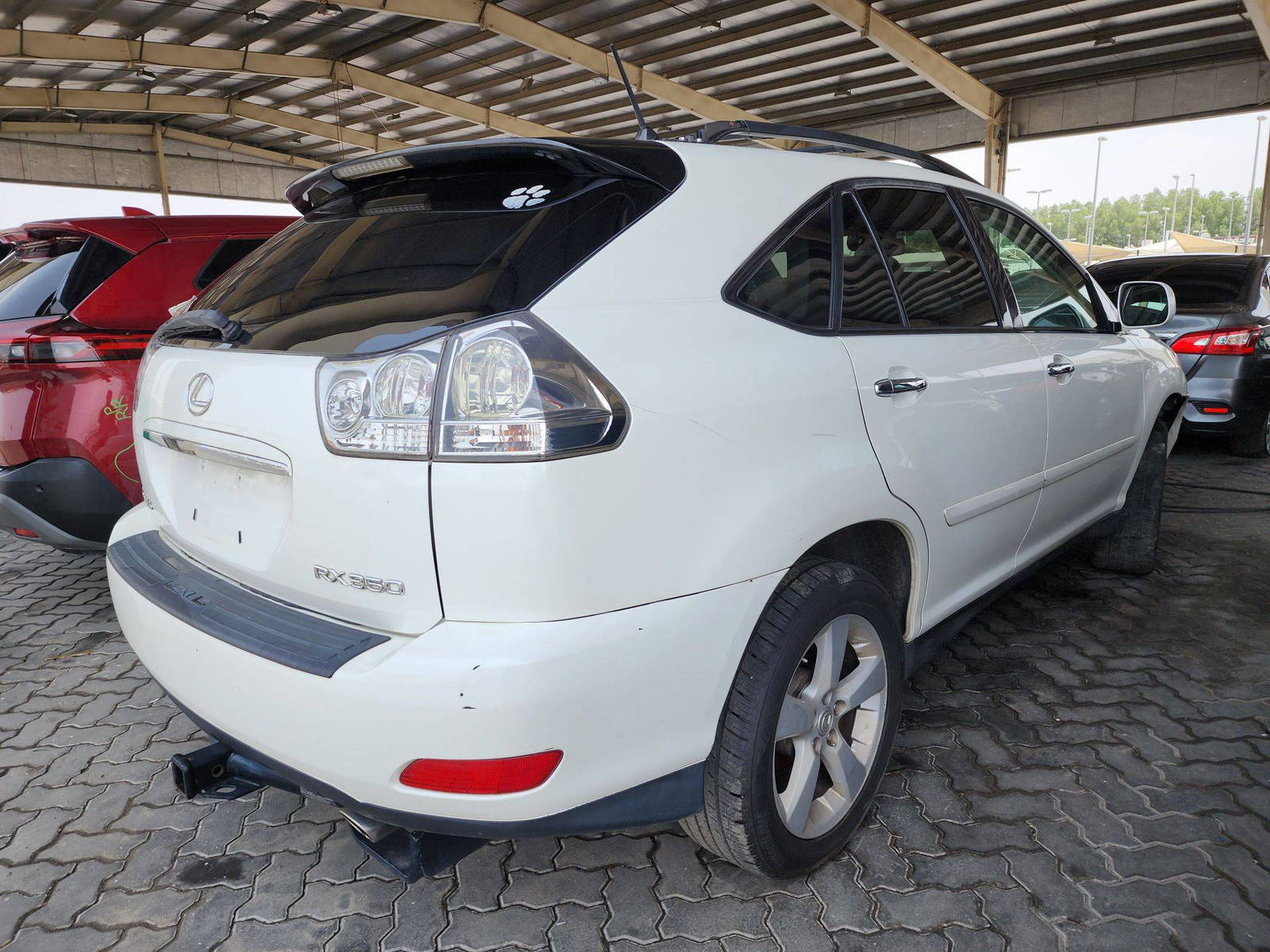 2008 LEXUS RX 350 — 255178 Miles — Lot 56053 — Souq - Marhaba Auctions Used Cars - Image 3