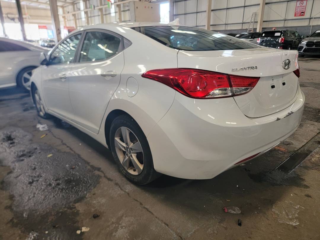 2013 HYUNDAI ELANTRA — 235443 Miles — Lot 53971984 — Main - Marhaba Auctions Used Cars - Image 4